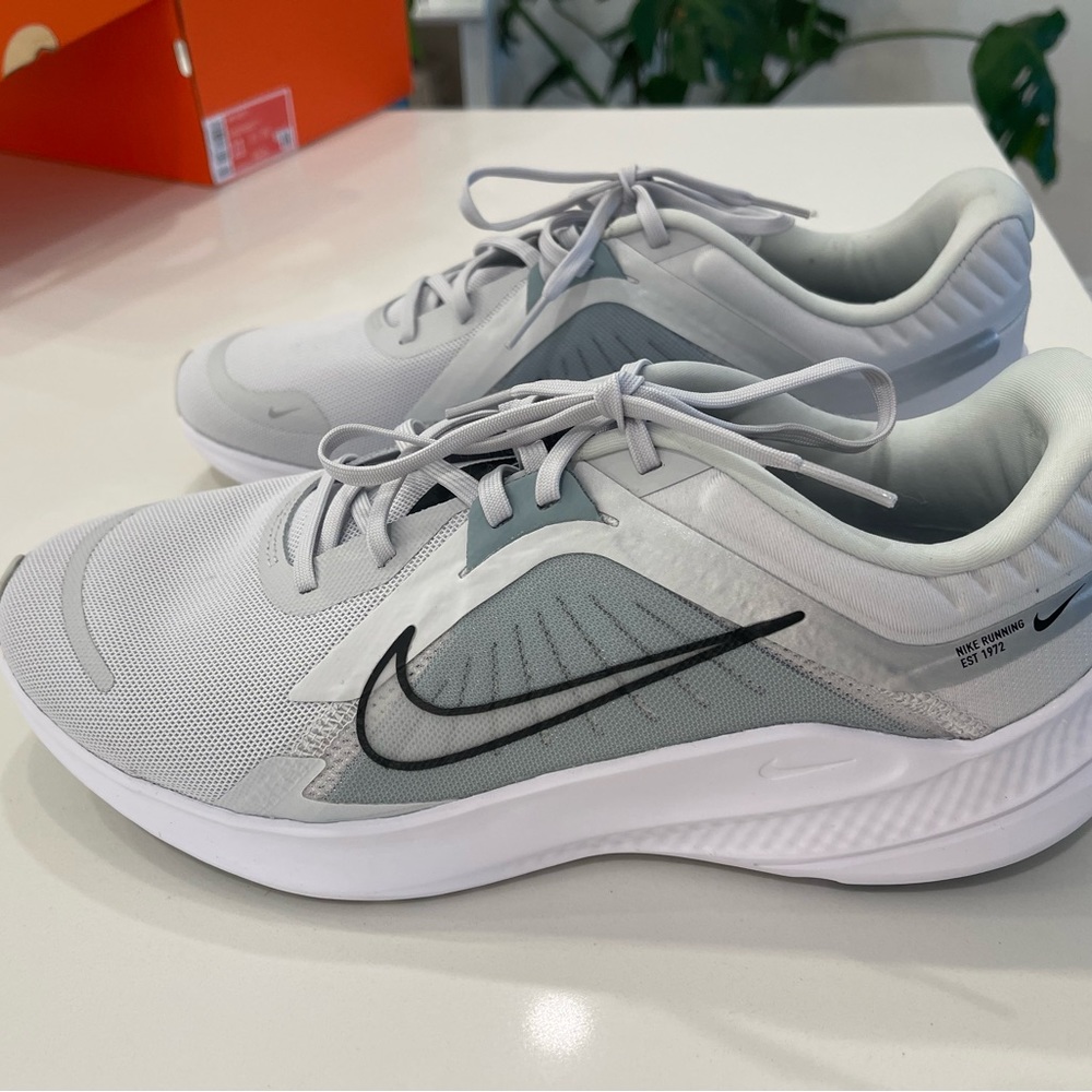 Grey White Nike Tennis Shoes